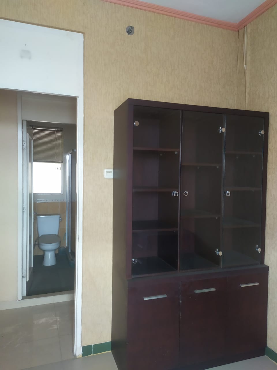 Dijual Apartemen 3BR di Crown Court Lippo Cikarang